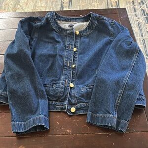 Ladies -like new J Crew Factory  denim jacket.
Non- smoking home -no pets